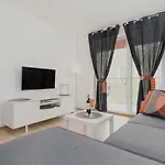 Grace Ii * Kolobřeh
